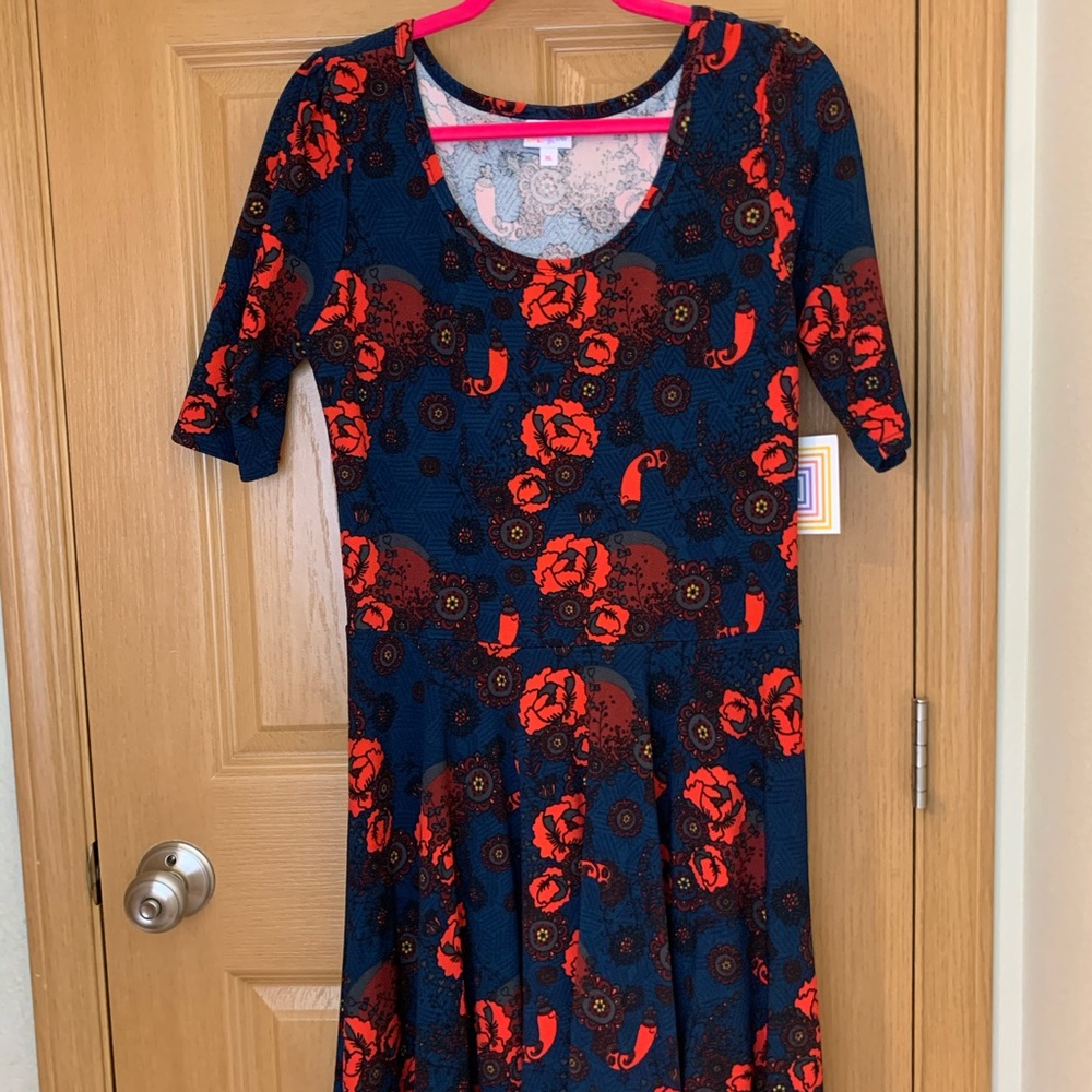 LuLaRoe Nicole